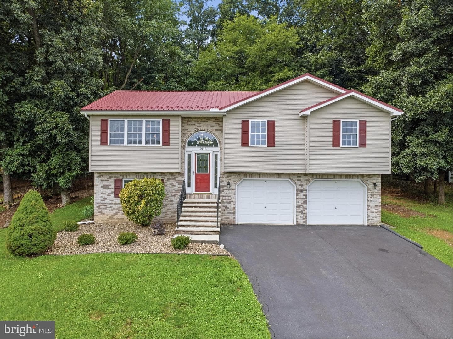 10113 Cardinal Drive photo 1