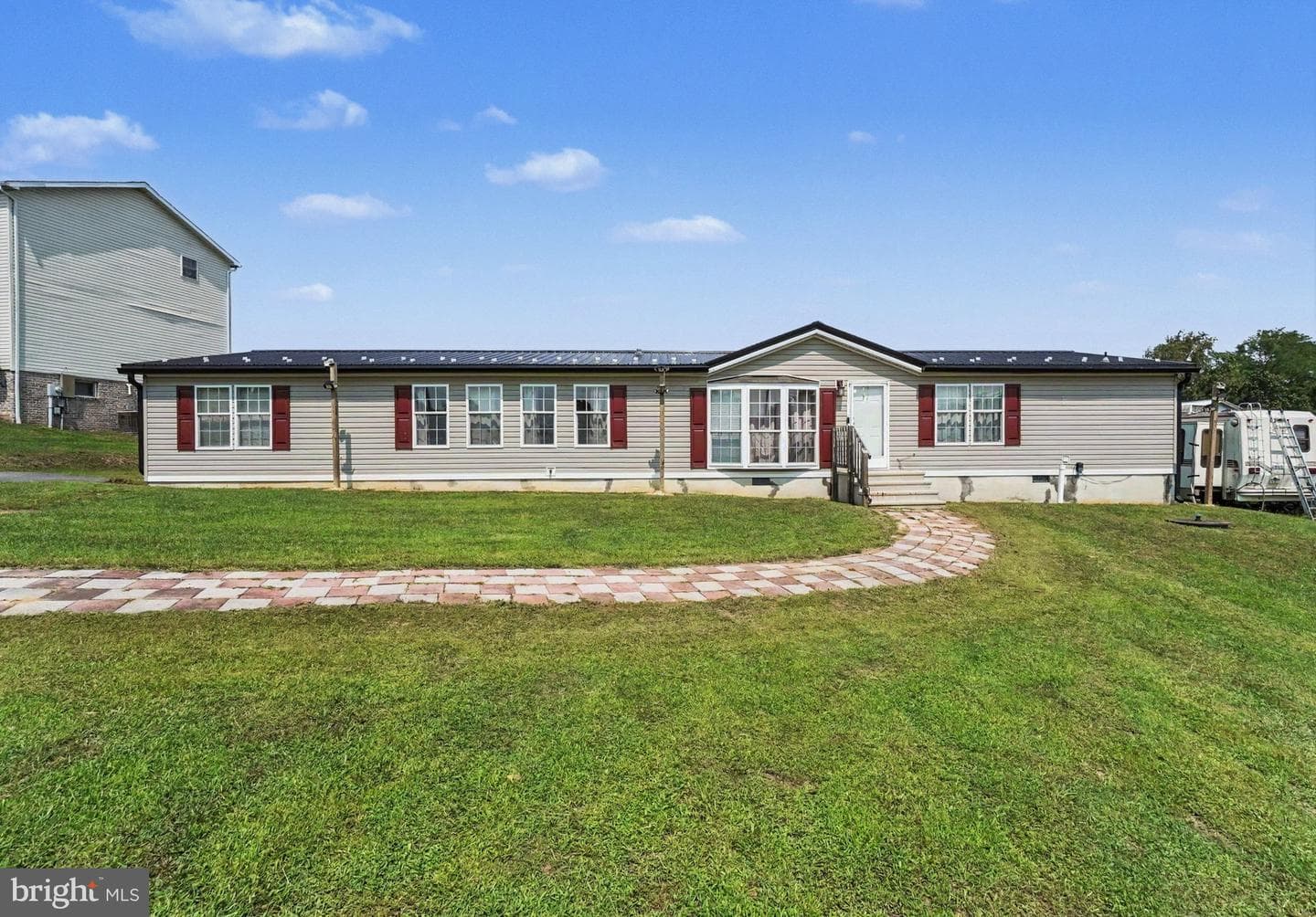 5957 Hager Road photo 1
