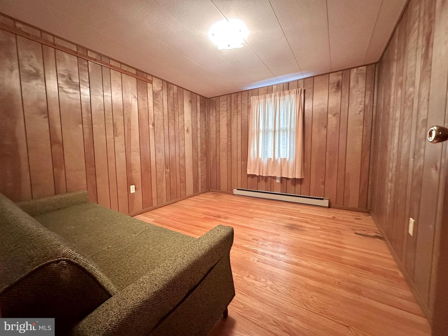 242 Gracey Road photo 13