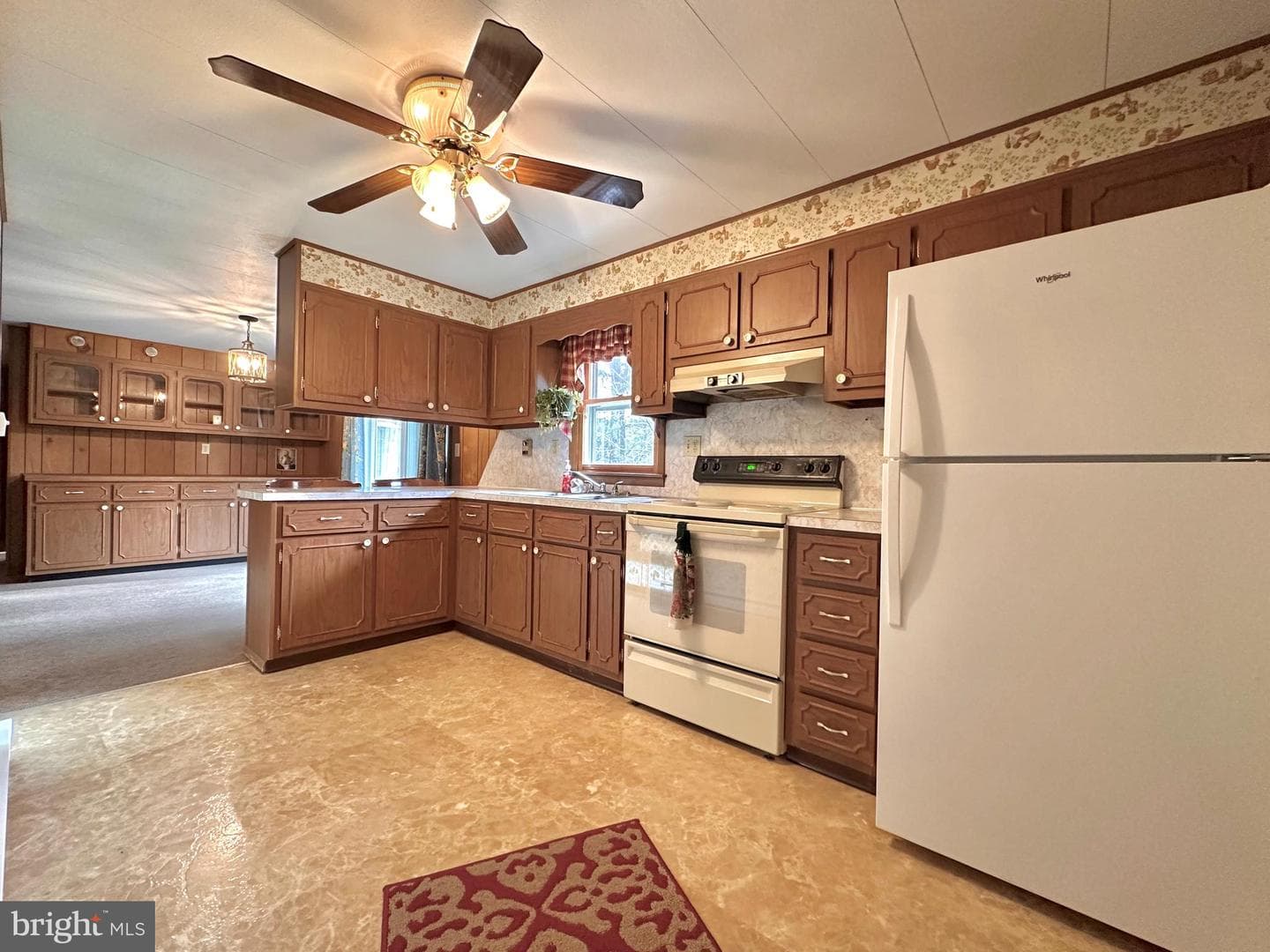 242 Gracey Road photo 6