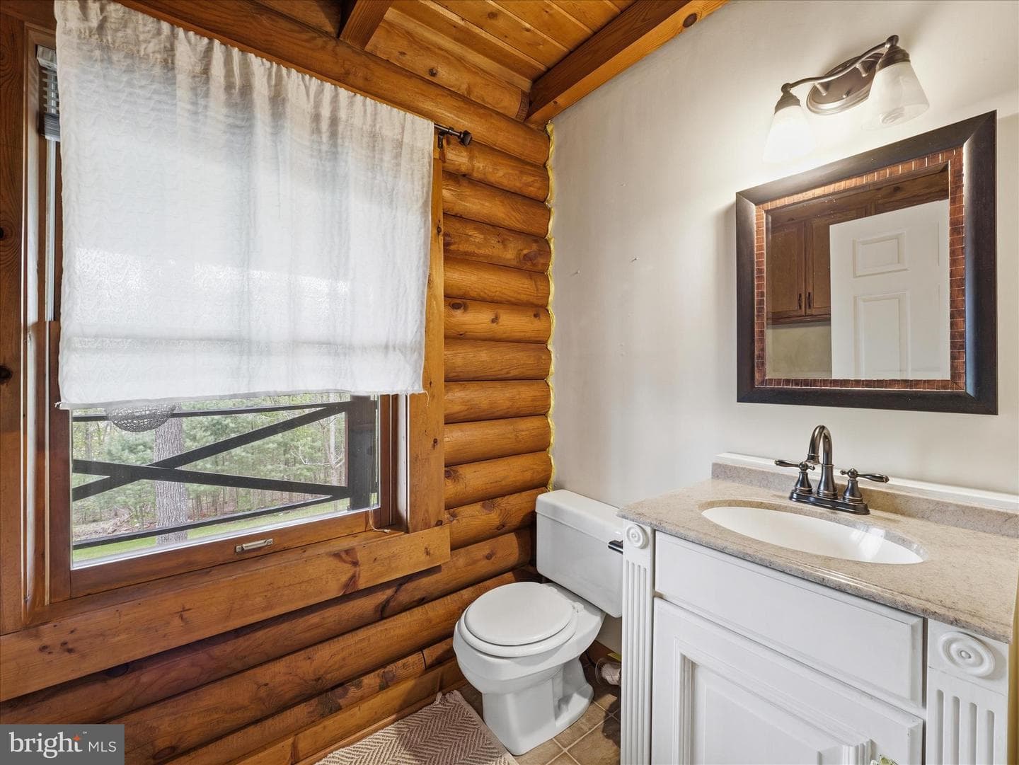 477 E Blackberry Lane photo 37