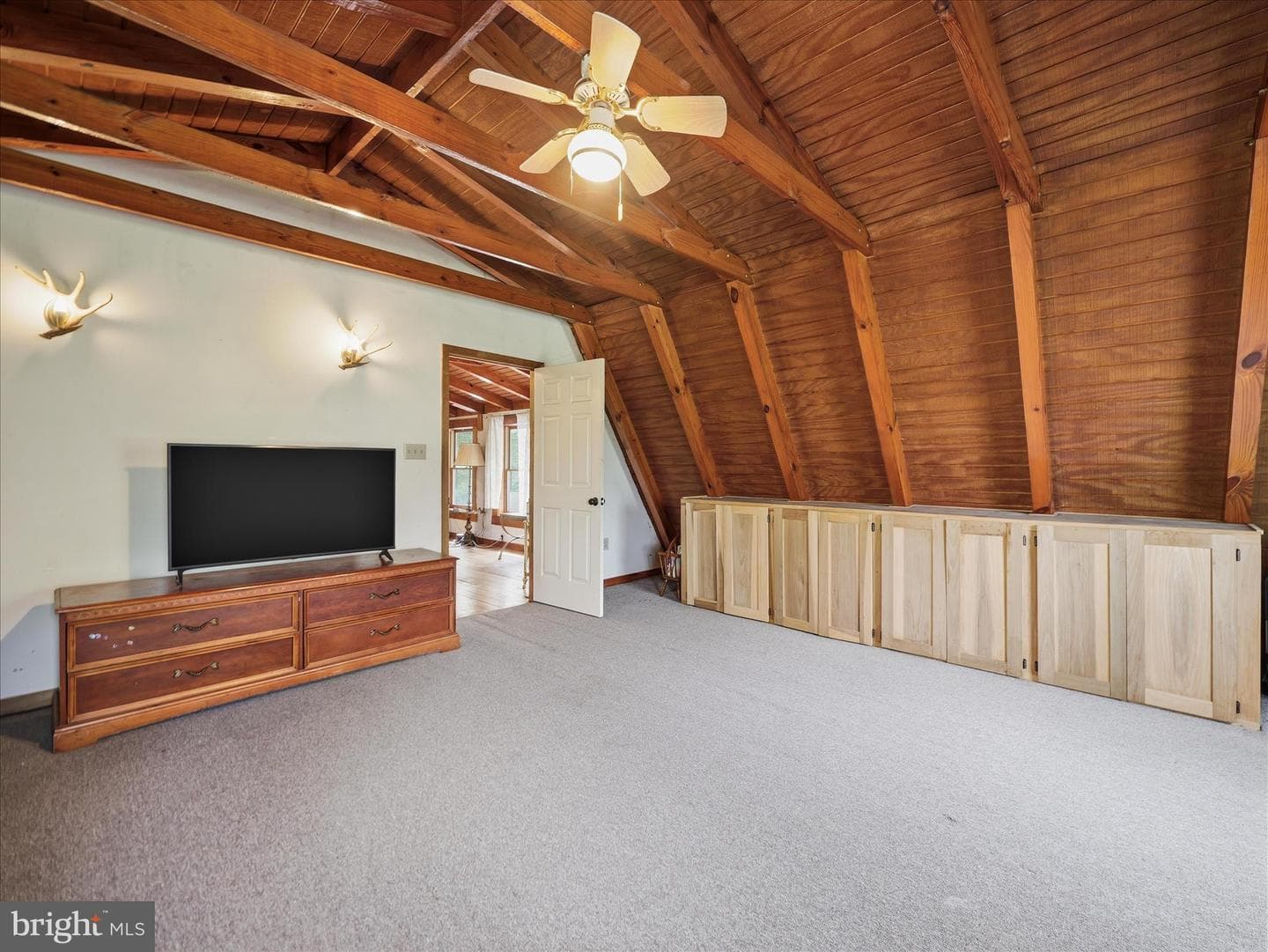 477 E Blackberry Lane photo 40
