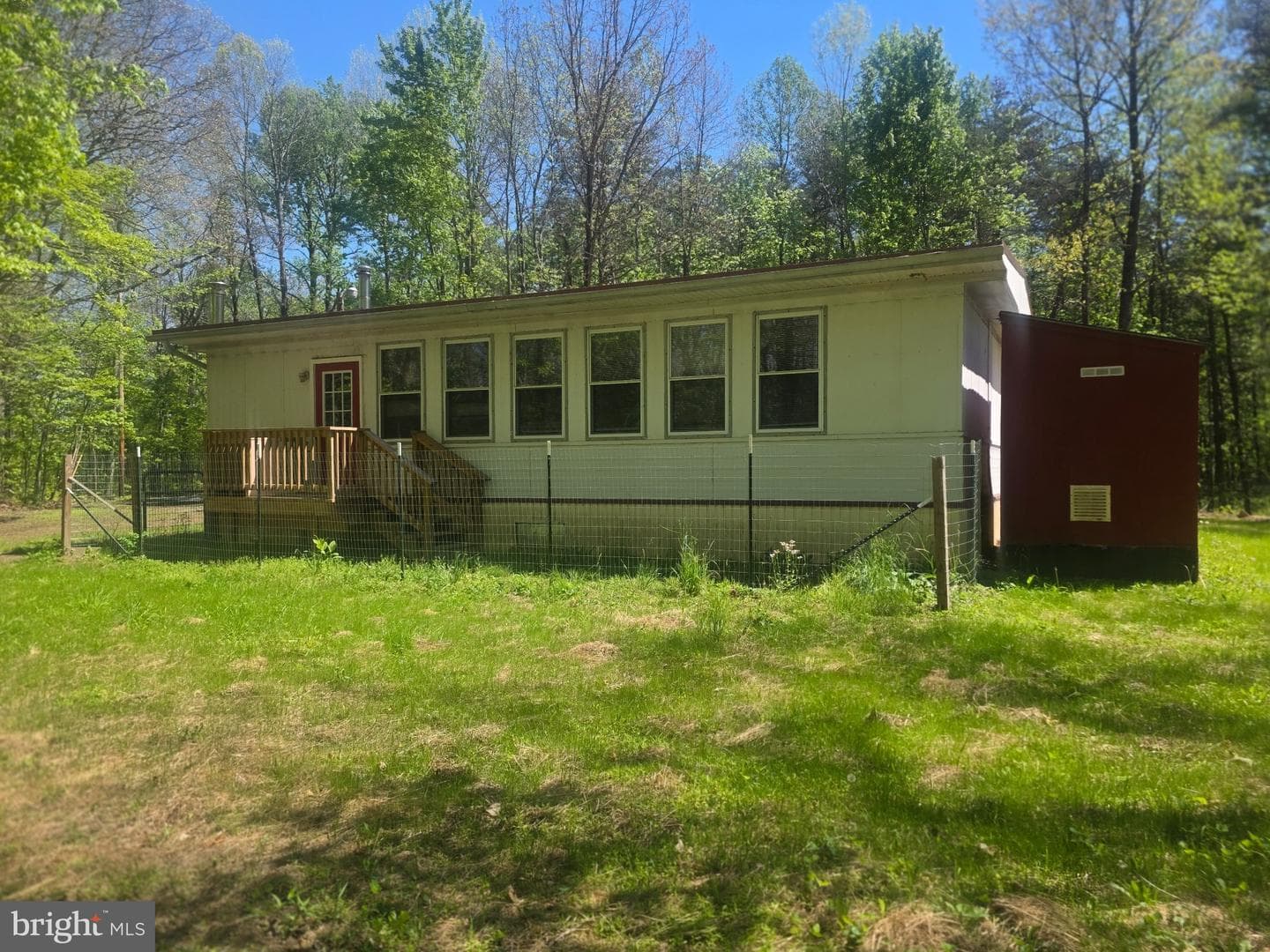 357 Gunsmoke Rd photo 4