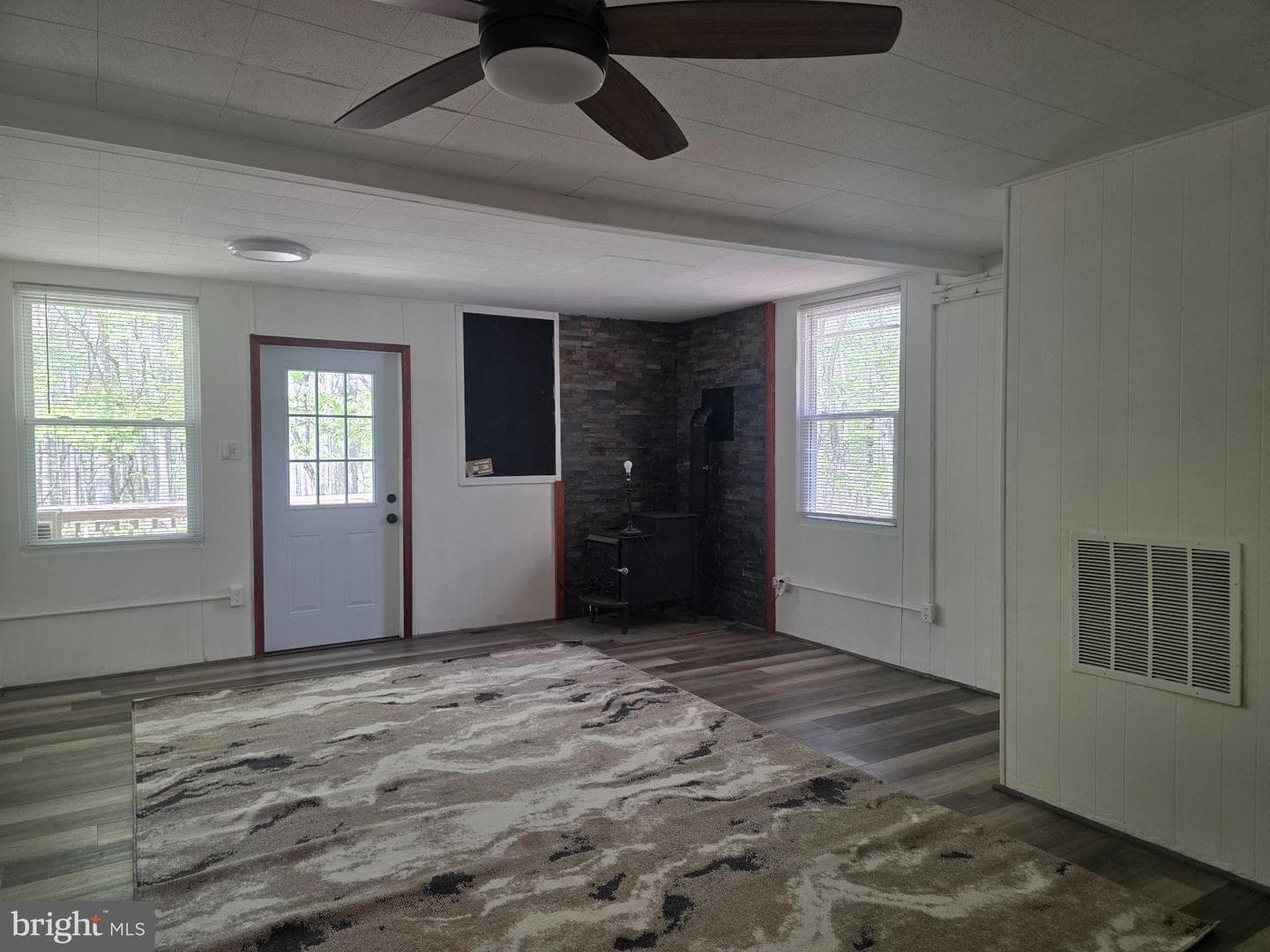 357 Gunsmoke Rd photo 7