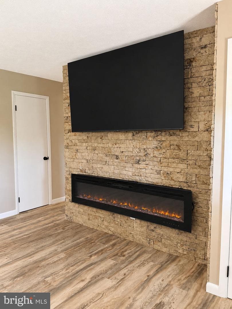 2111 Black Oak photo 25