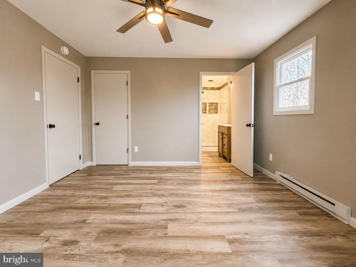 2111 Black Oak photo 34