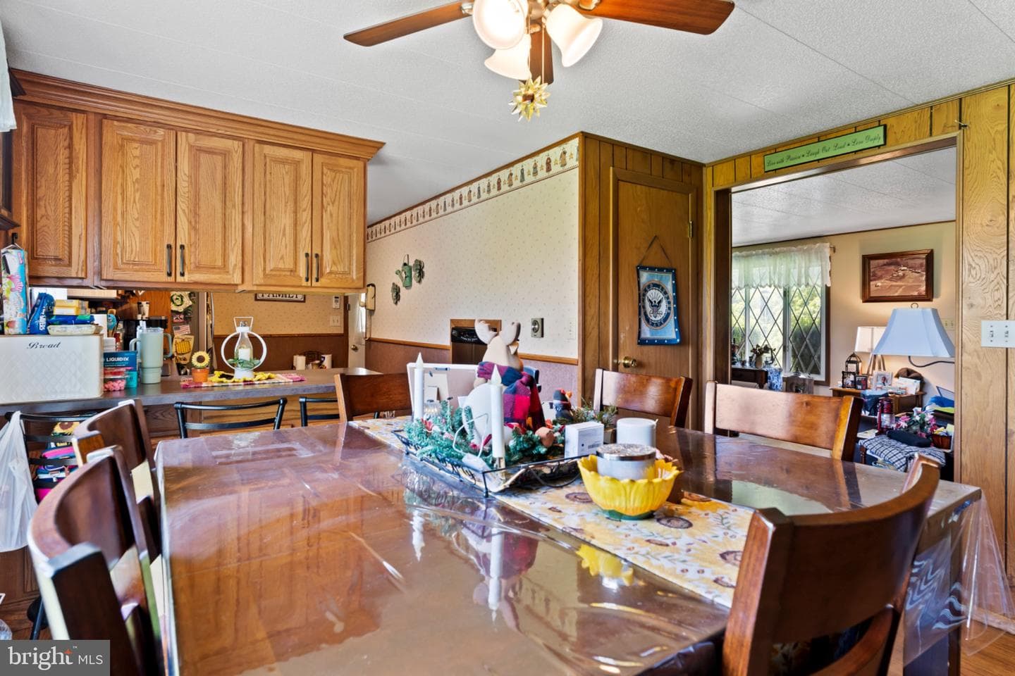 7296 Thompson Road photo 19
