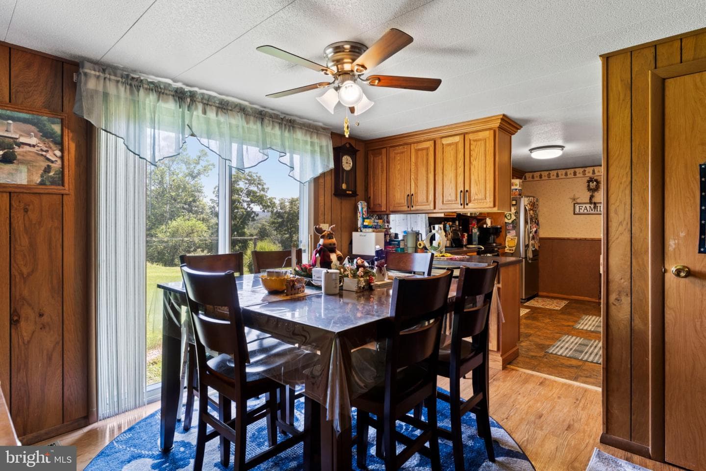 7296 Thompson Road photo 20