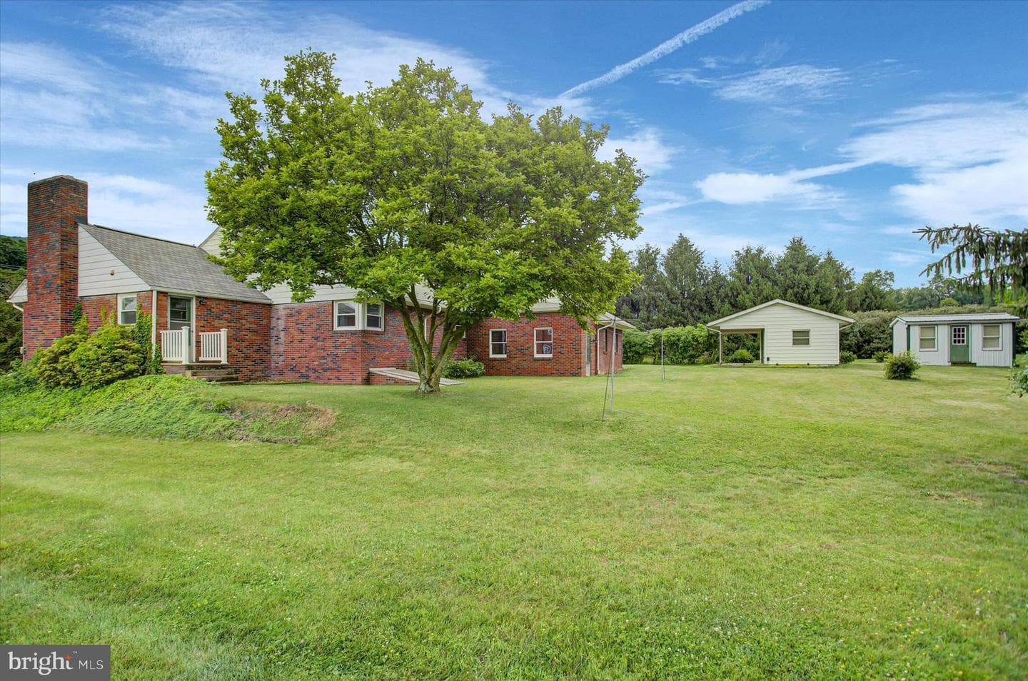 580 Buchanan Trail photo 40