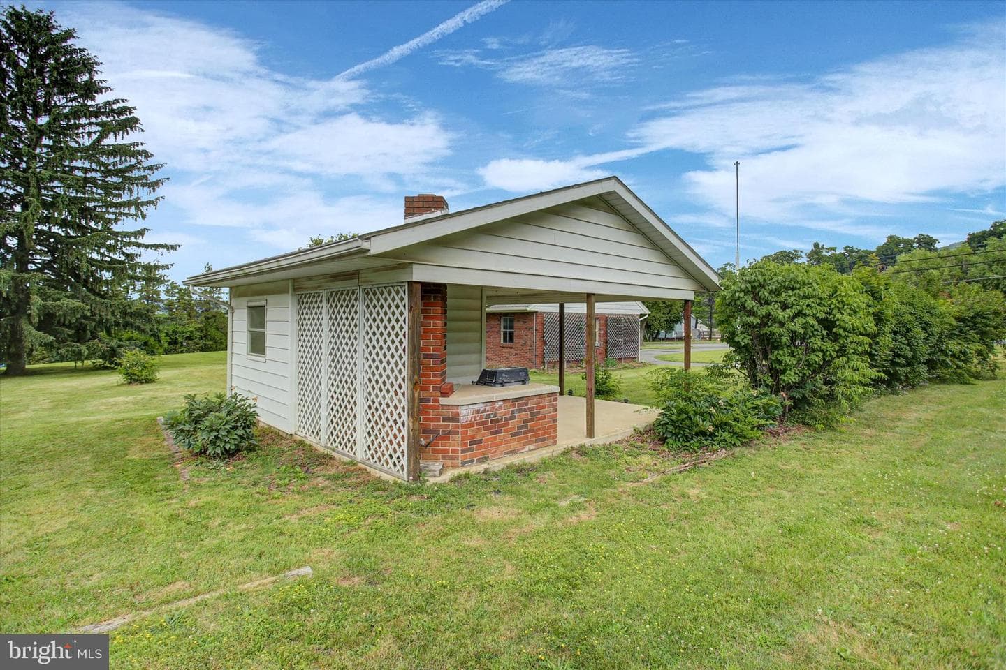 580 Buchanan Trail photo 44