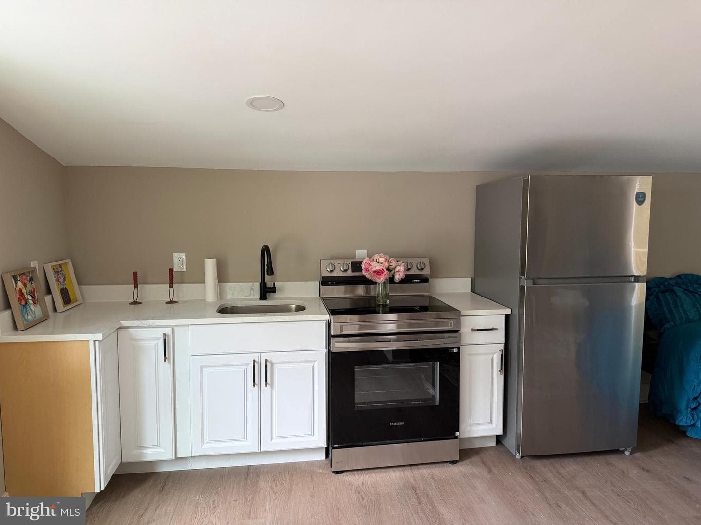 812 Lincoln Way W photo 33