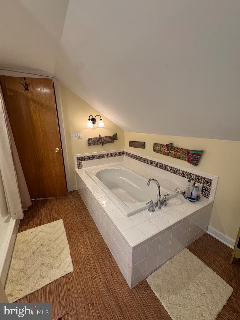 2200 Taylor Avenue photo 93