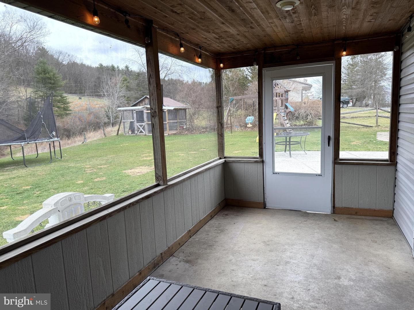 7126 Loop Road photo 31