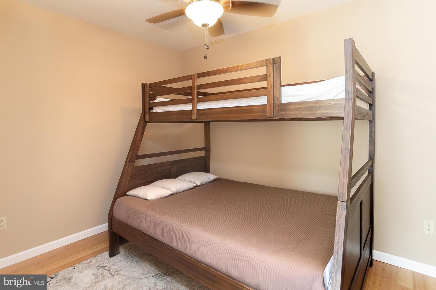 11907 Colyer Lane photo 57