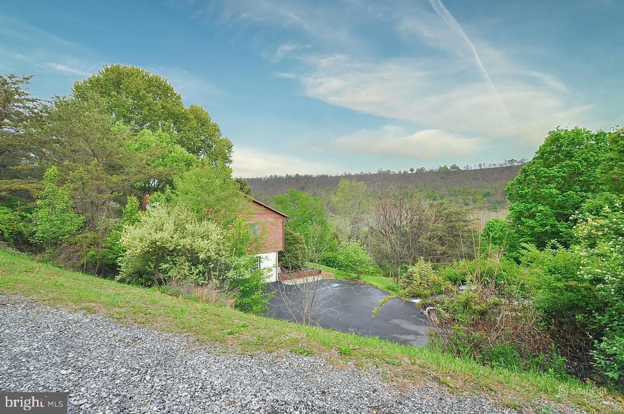 9717 Frazier Crest photo 24