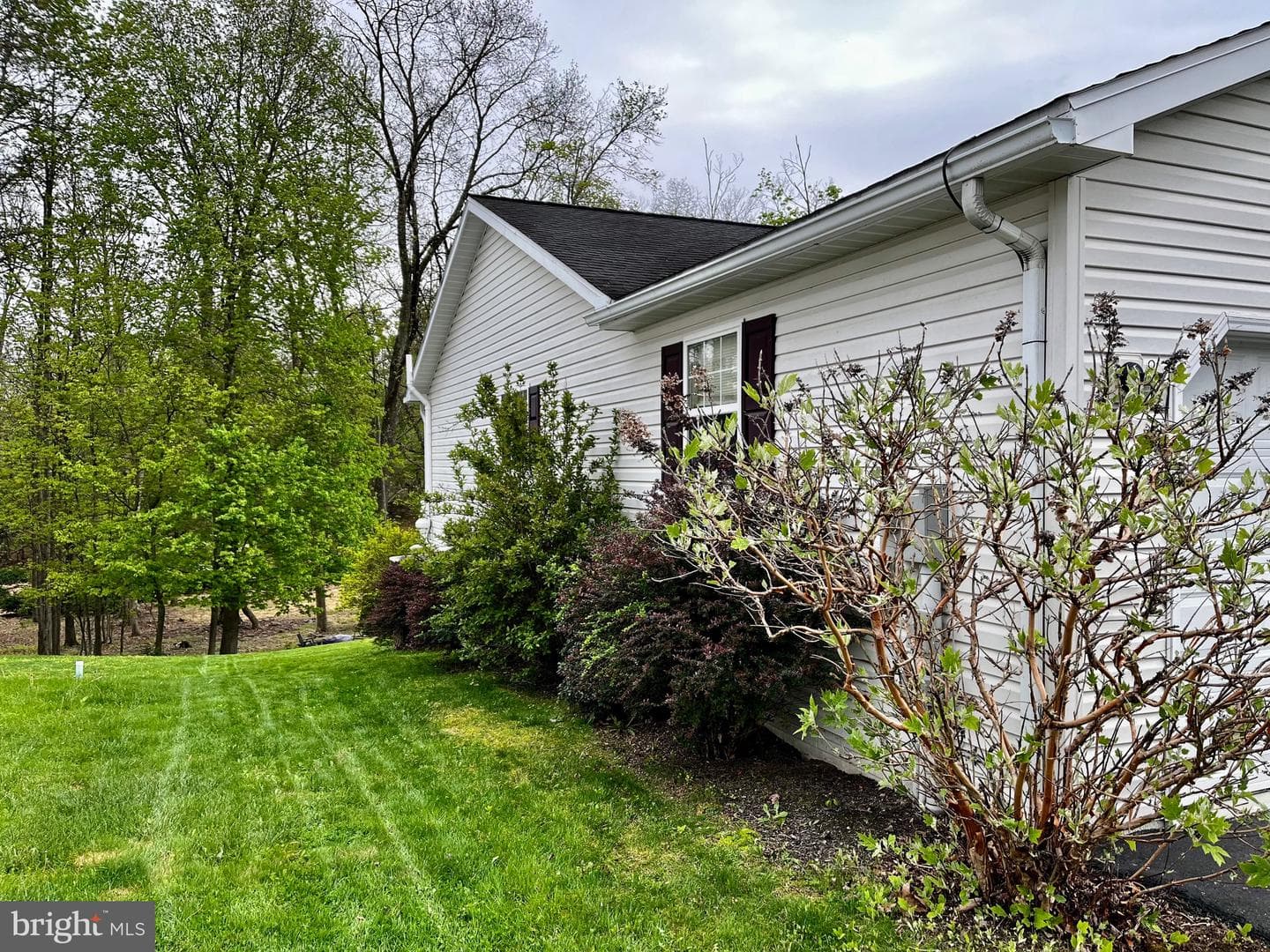 2811 Chapel Hill Road photo 8