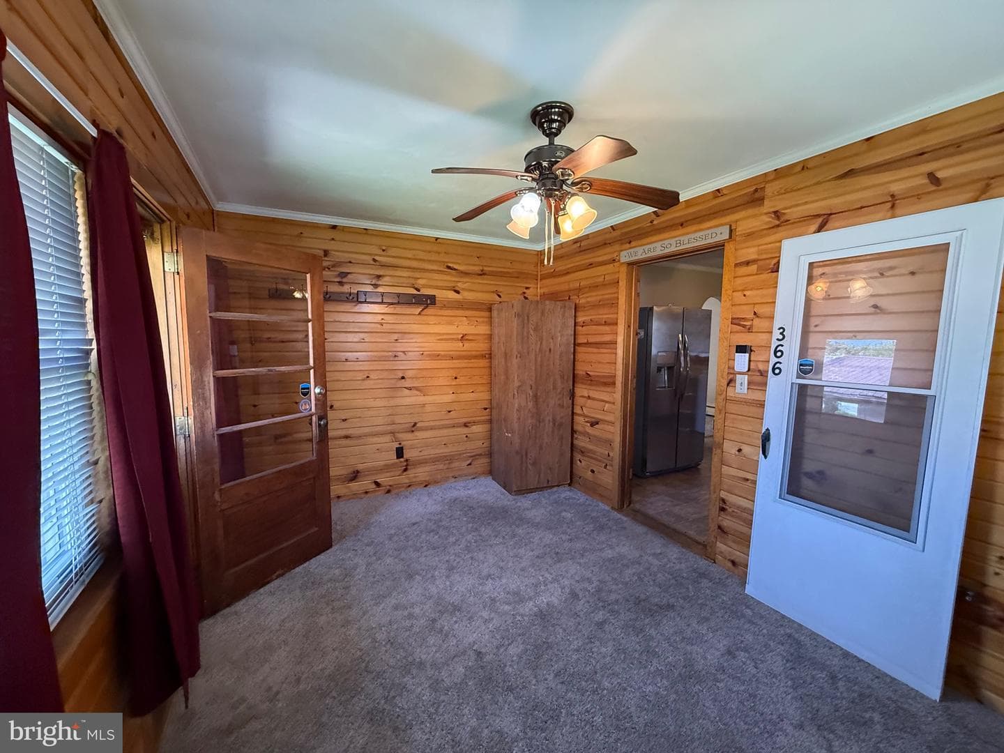 366 Ridgley Street photo 9