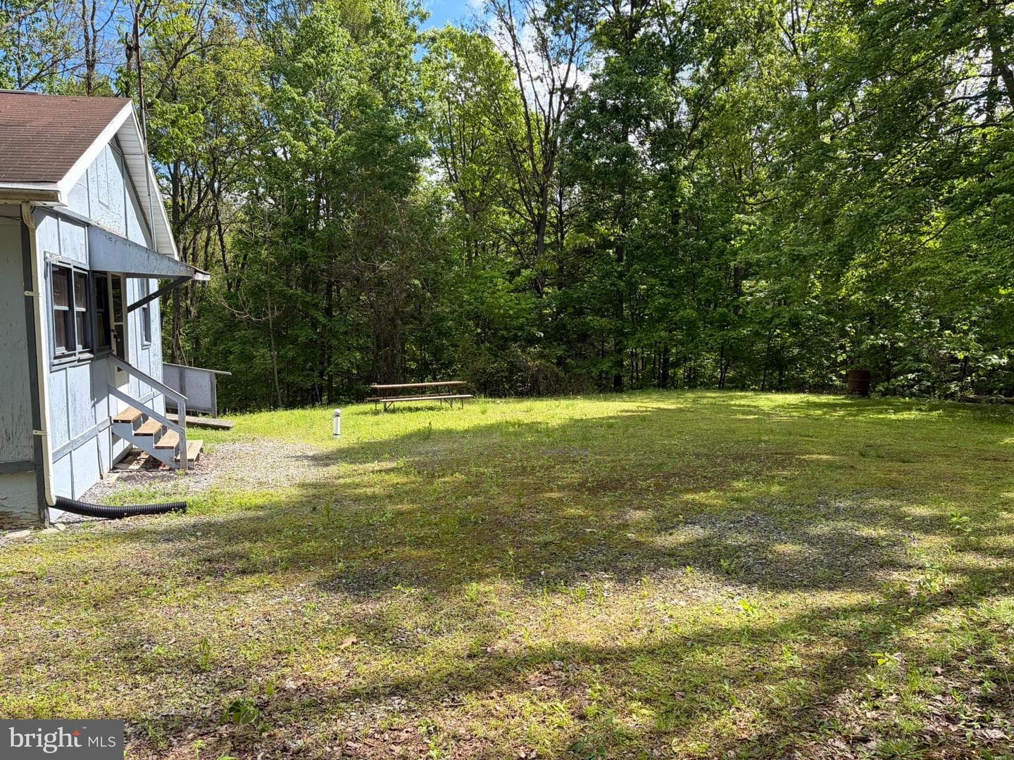 9766 Valley View Road photo 8