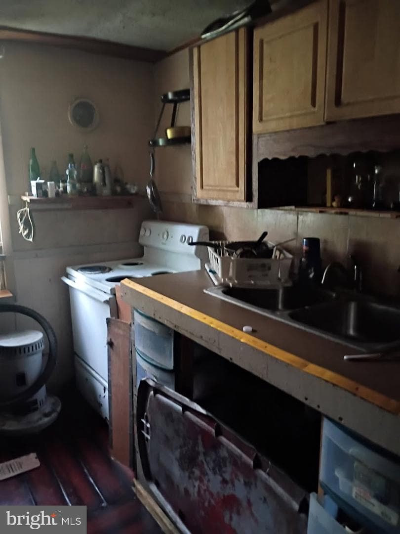 726 Water Street photo 3