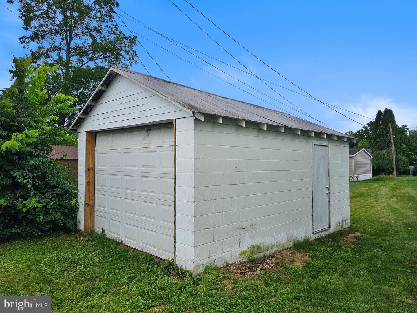 118 W Walnut Street photo 12
