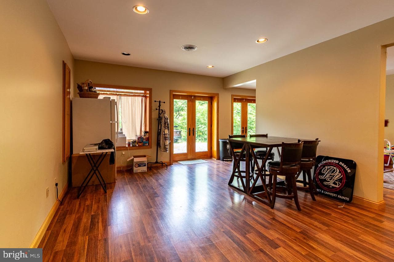 6882 Hungry Hollow Road photo 22