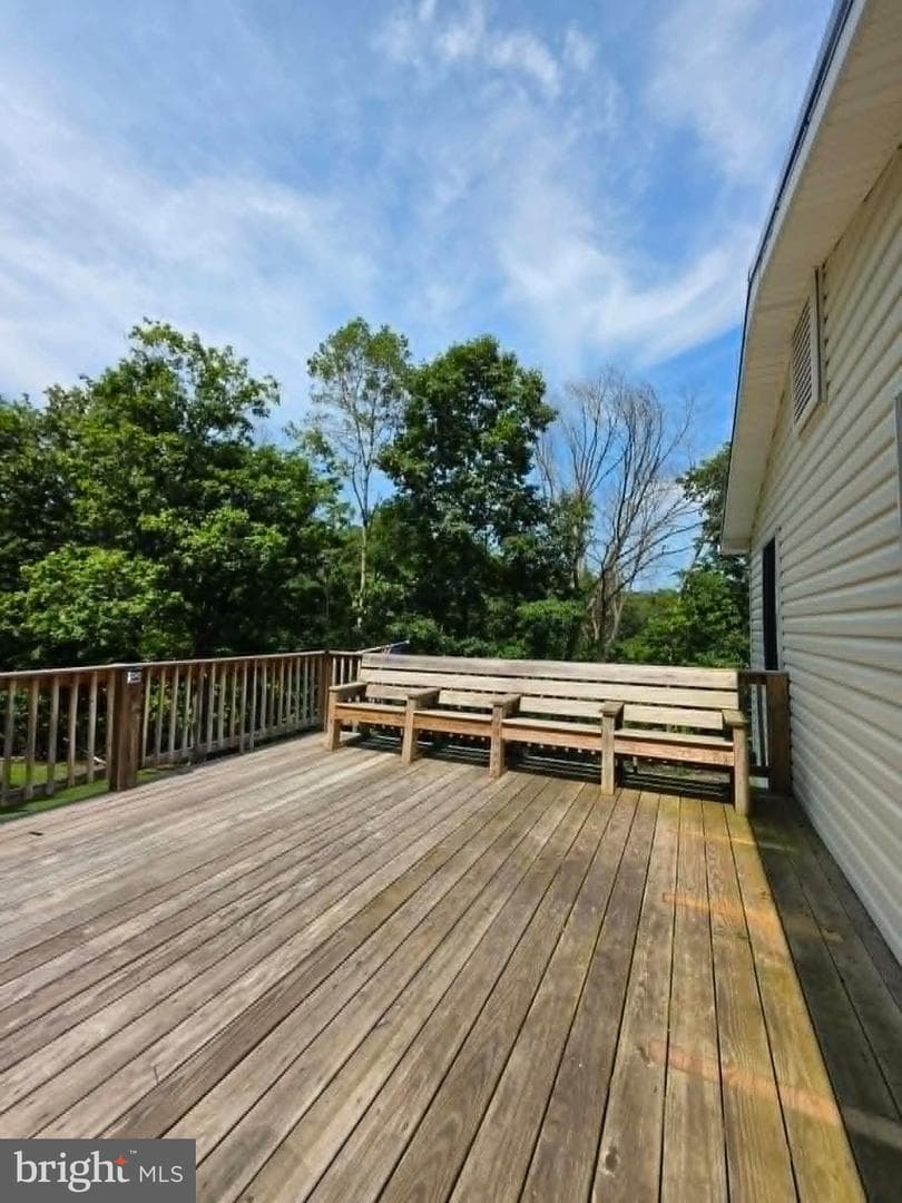 3400 Streamside Drive photo 20