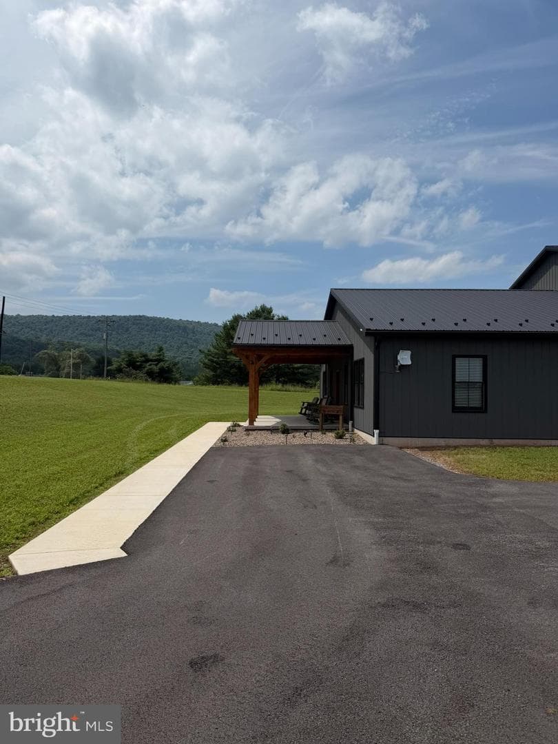 5861 Old Plank Road photo 3
