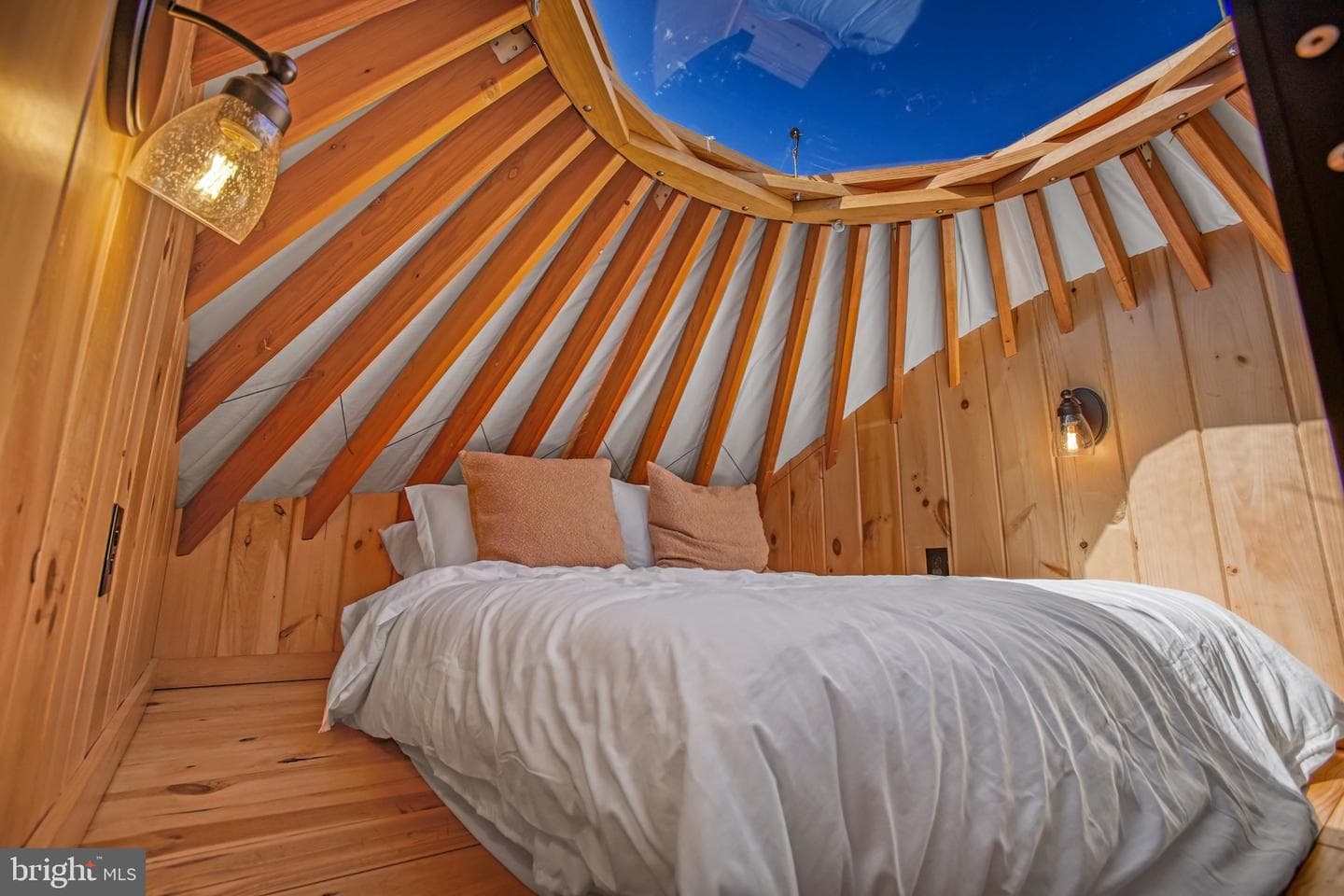 230 Yurt Lane photo 30