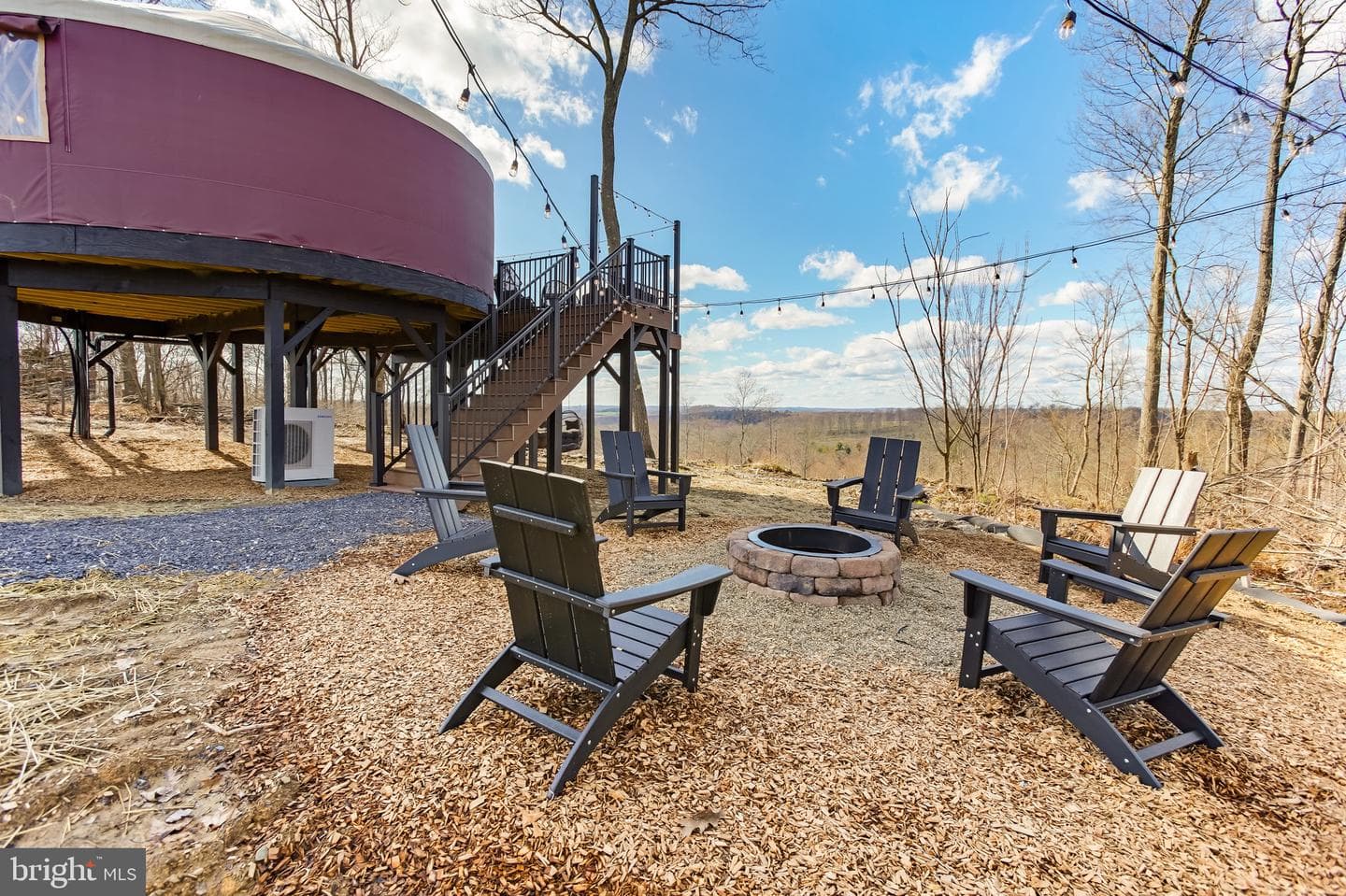 230 Yurt Lane photo 67