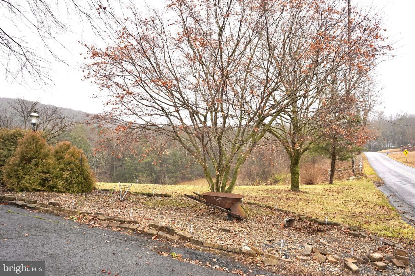1882 Arch Rock Road photo 28