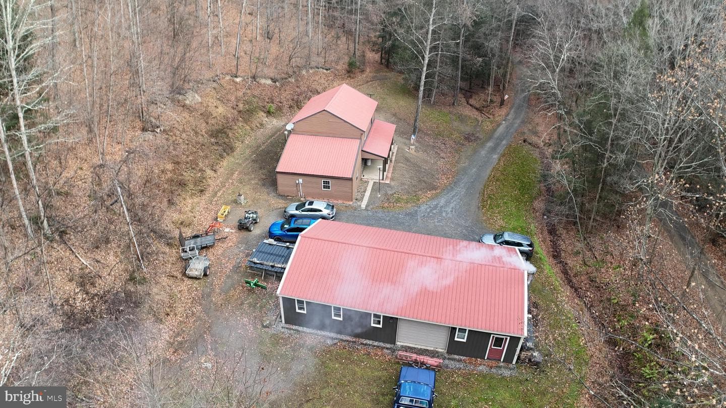 1245 Thompson Hollow Lane photo 37