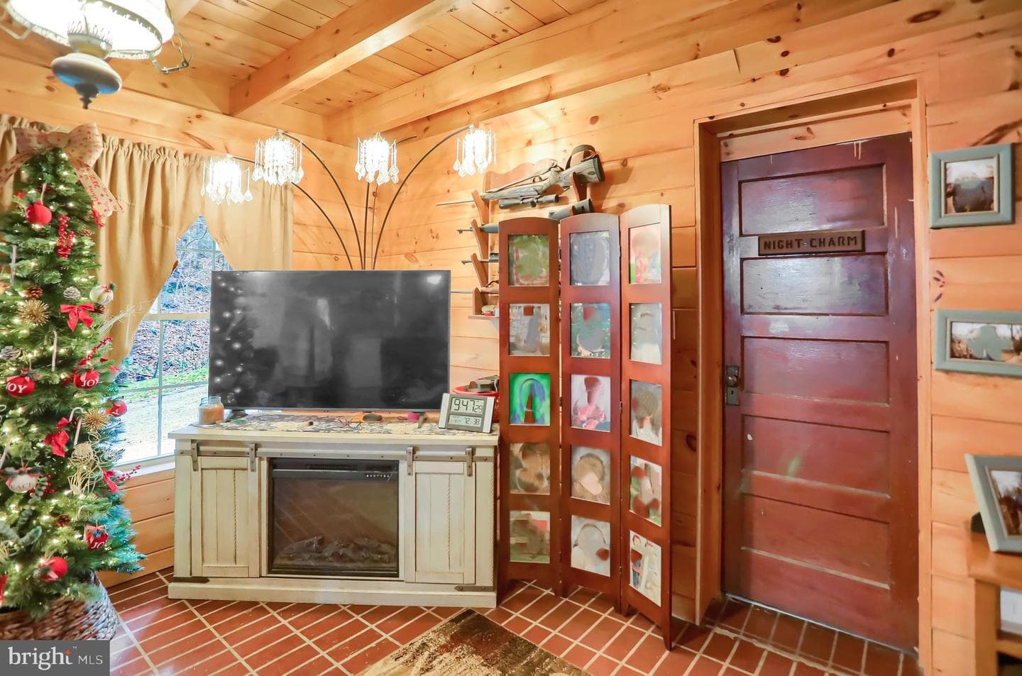 1245 Thompson Hollow Lane photo 4