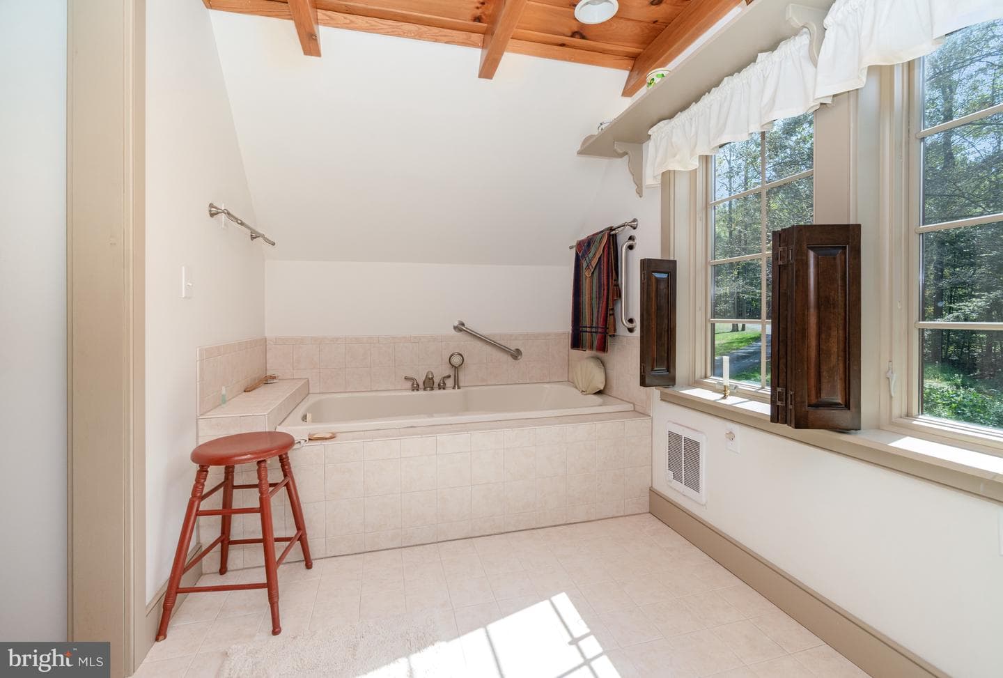36 Sassafras Lane photo 26