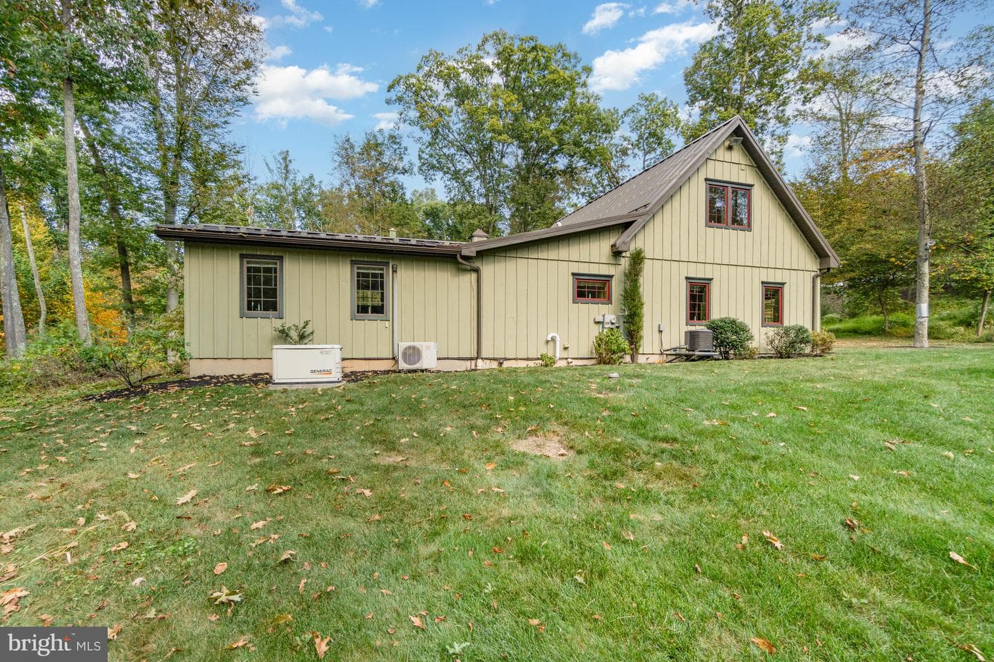 36 Sassafras Lane photo 37