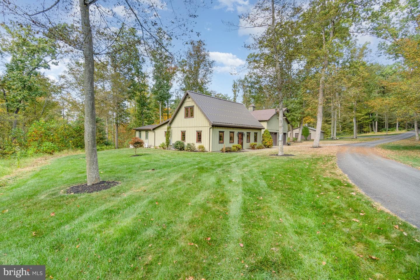 36 Sassafras Lane photo 43