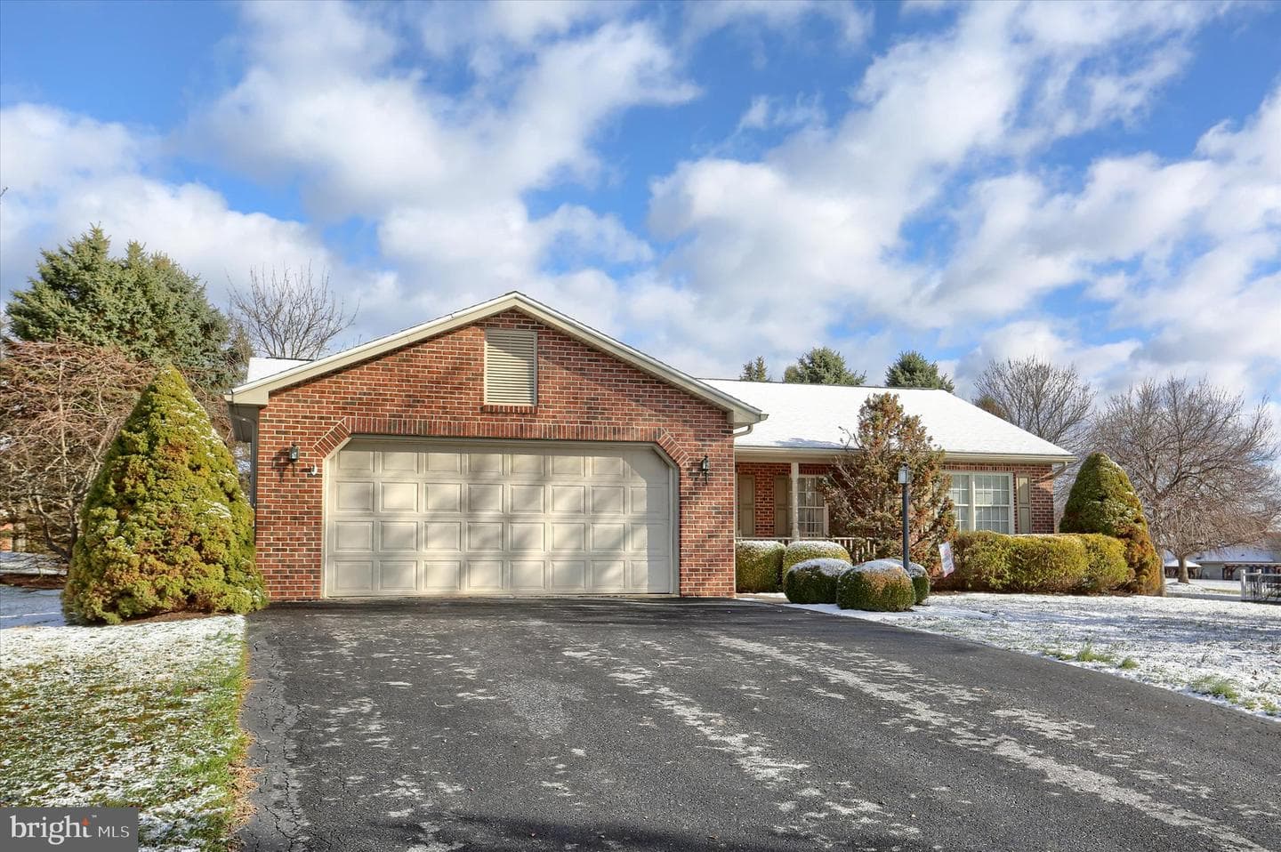 104 Farmhouse Court photo 2