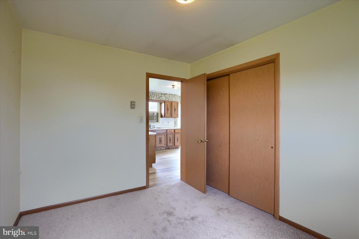 77 Texs Park Drive photo 14