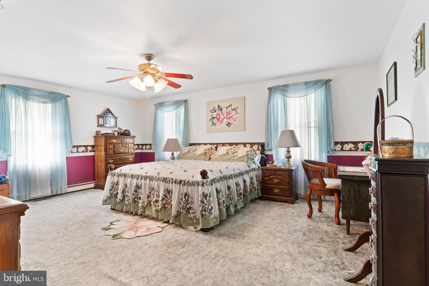 2582 Middle Road photo 25