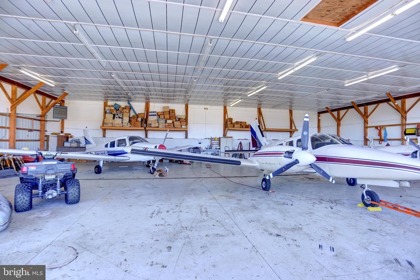 600, 650, 656 Airport Drive photo 59