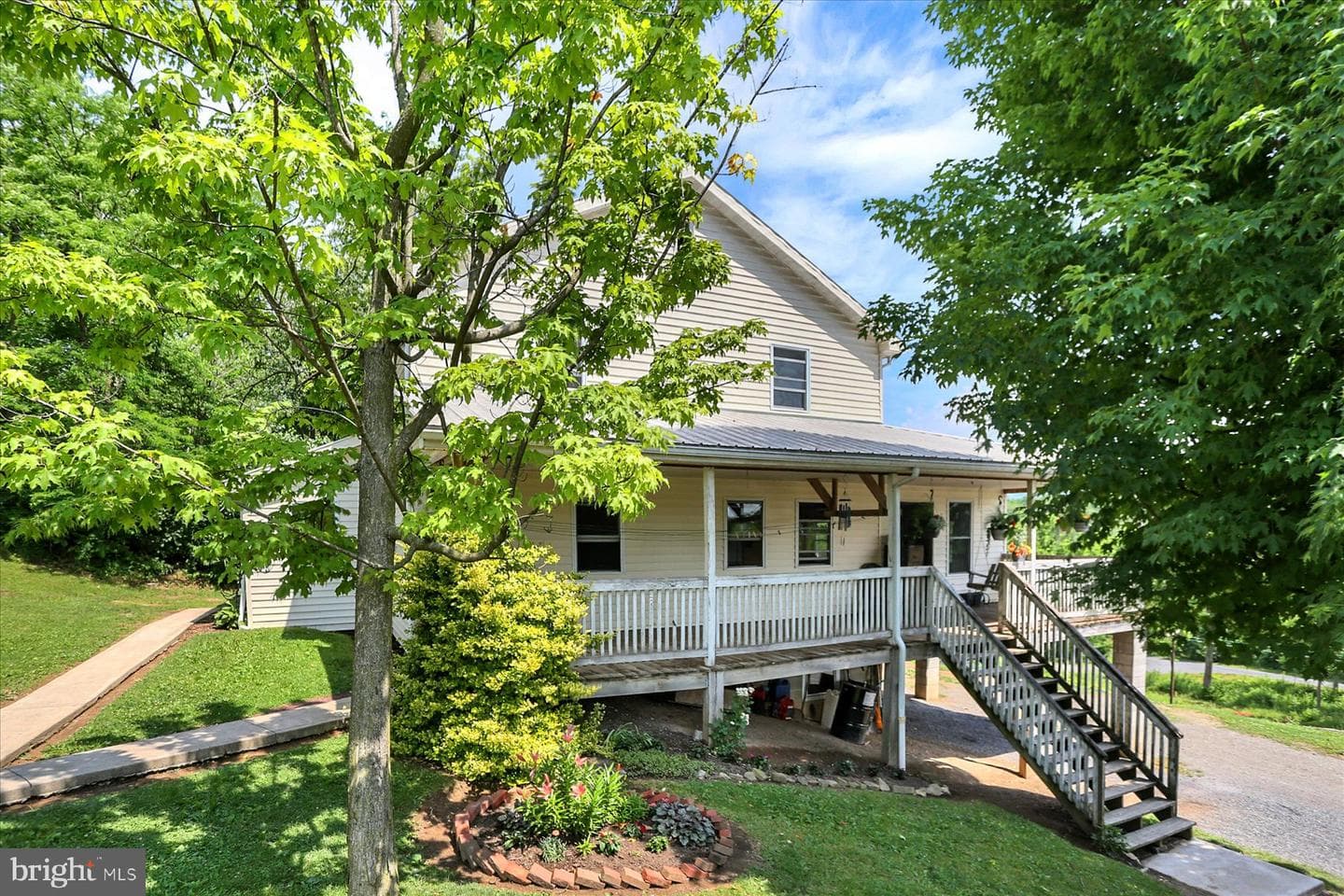 125 Birch Lane photo 4