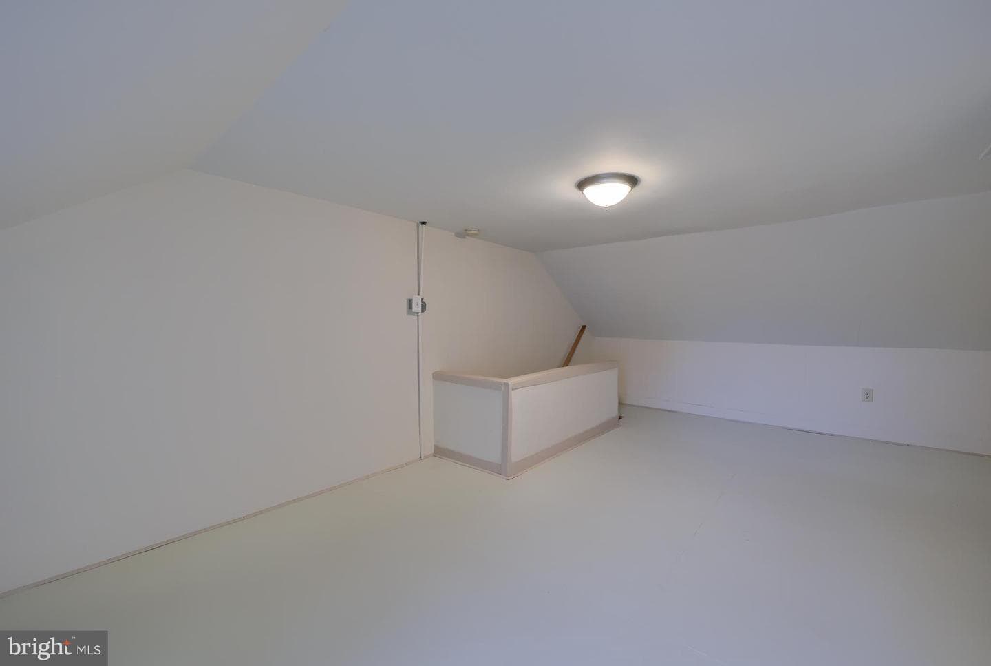 213 Perry Street photo 29