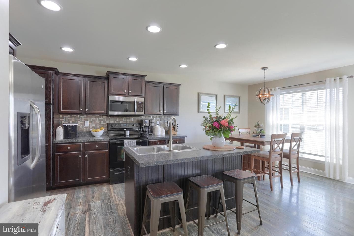 305 Keinath Street photo 11