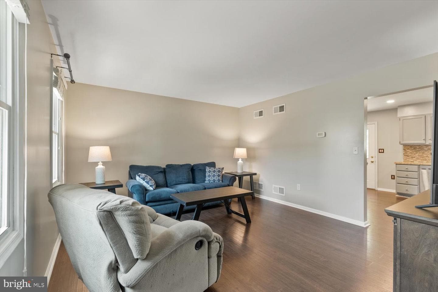 4149 Jasmine Place photo 7