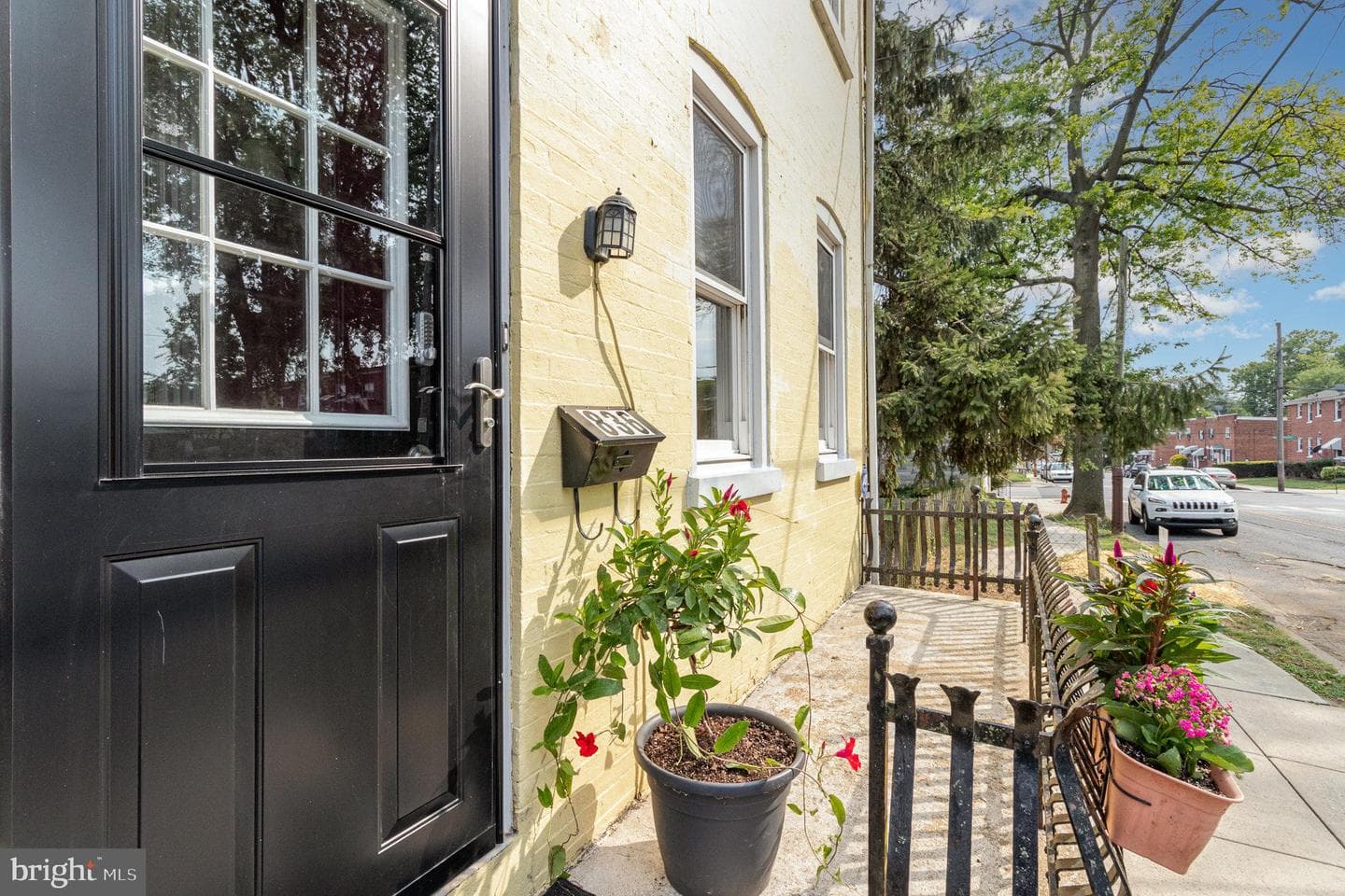 836 High Street photo 4