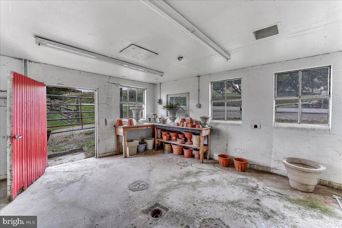 650 Bell Road photo 39
