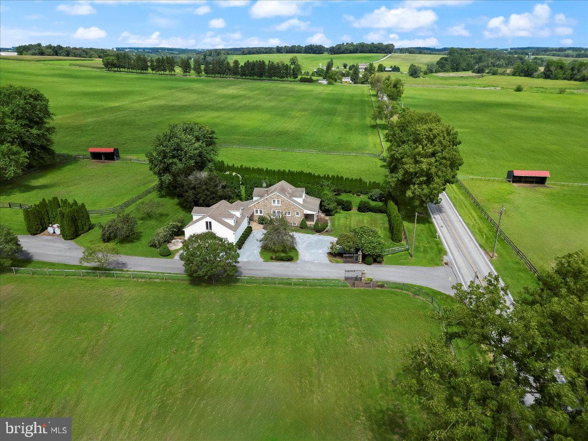 650 Bell Road photo 56