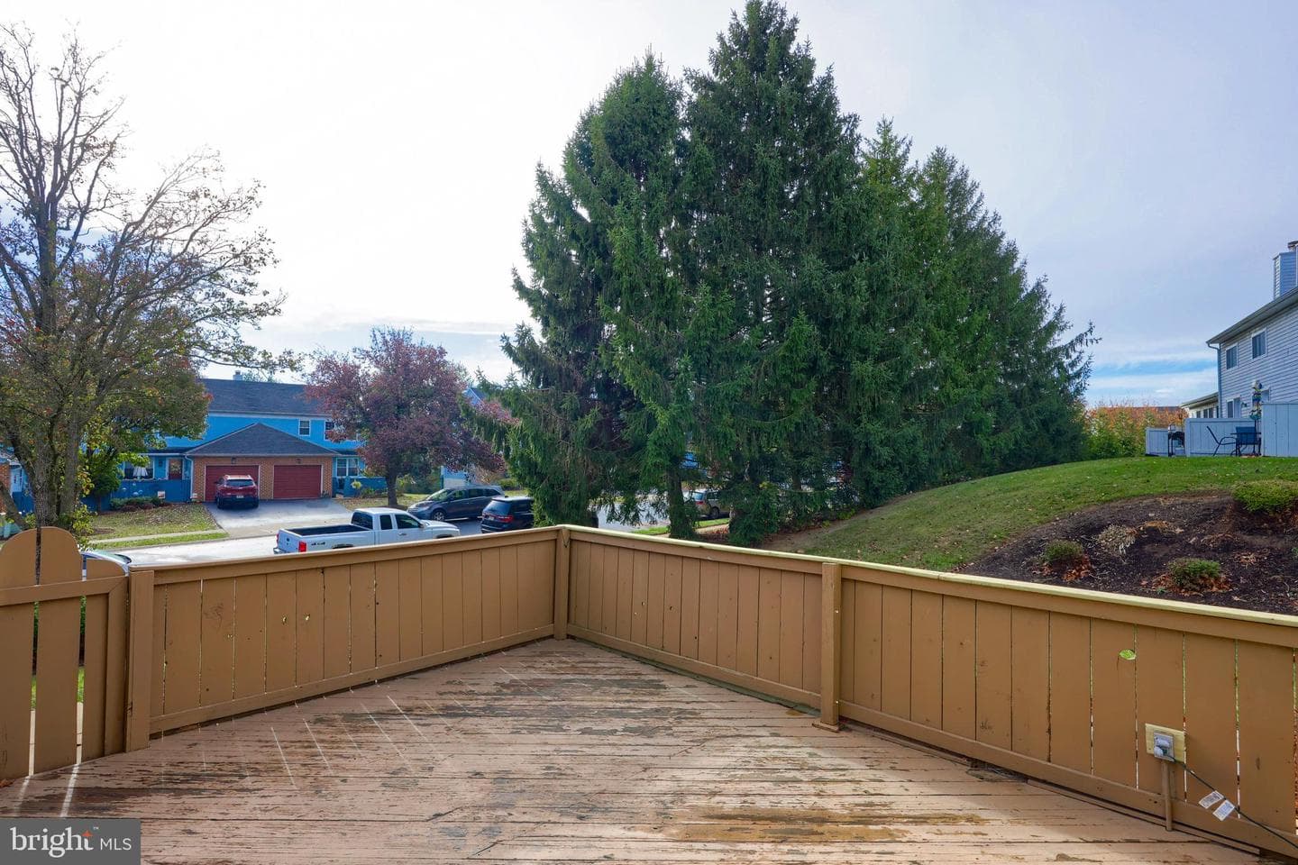 208 Winding Hill Drive photo 7