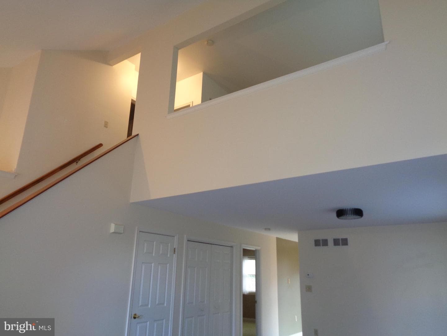 142 Langley Square photo 7