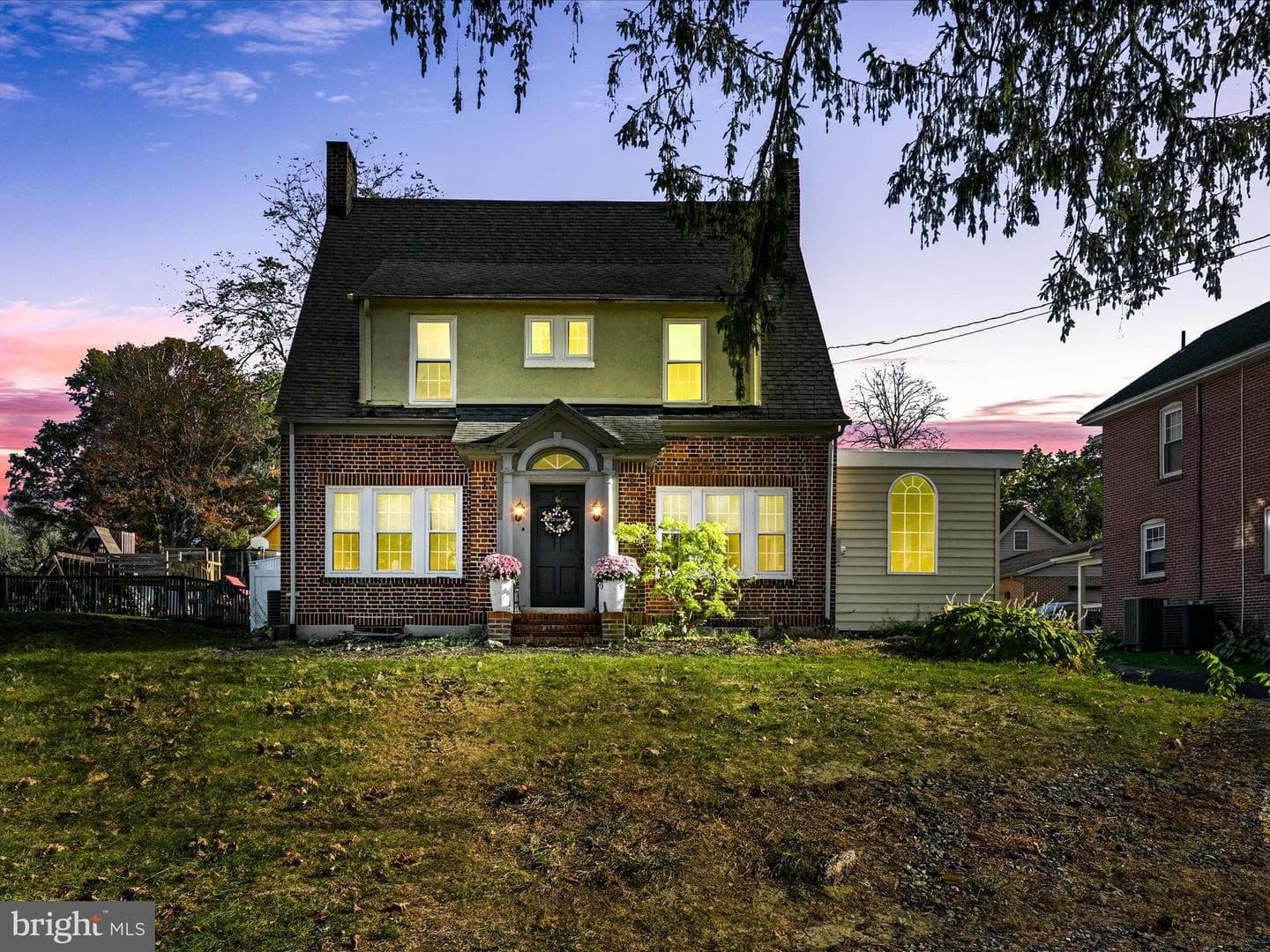 1803 Willow Street Pike photo 2