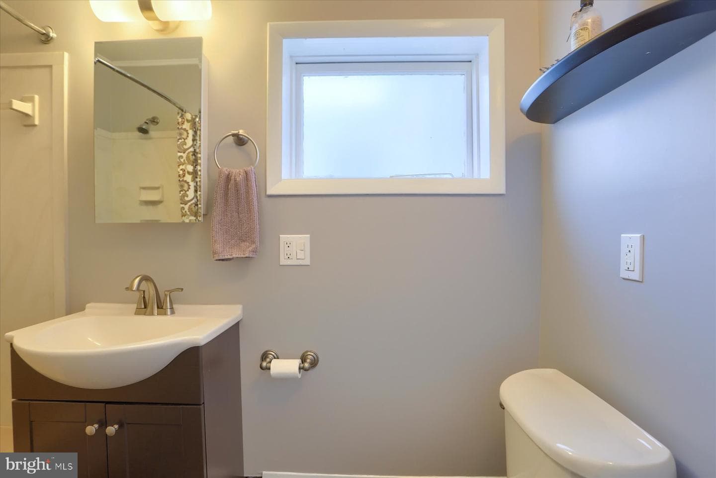 534 Lancaster Avenue photo 19